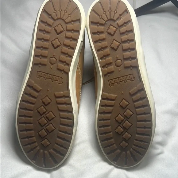Timberland Tan and Brown Women's Sneakers - Picture 3 of 9